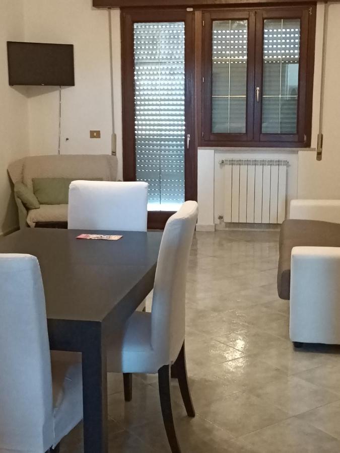 فيوميتشينو Modular King Suite - Intera Suite Vicino Aeroporto E Fiera Di Roma المظهر الخارجي الصورة